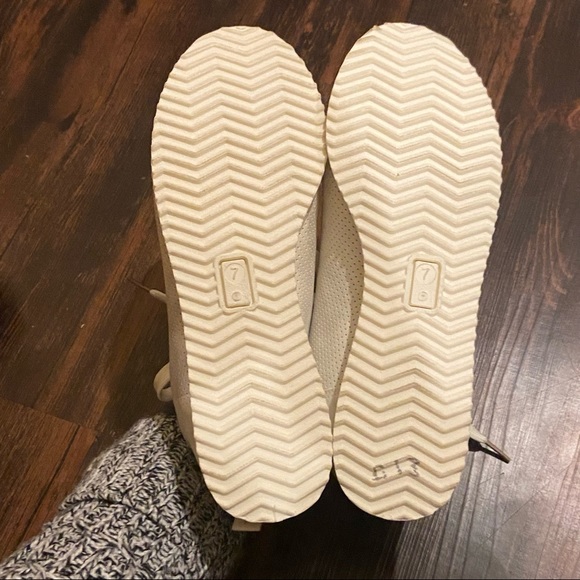 NWOT Sneakers - Picture 3 of 3